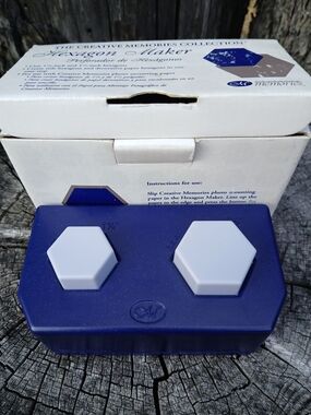 Creative Memories Hexagon Maker Photo Craft Punch